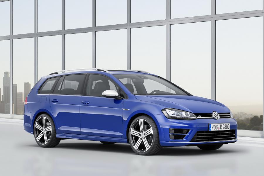  Volkswagen Golf R Variant 2015 года  (фото 7 из 25)
